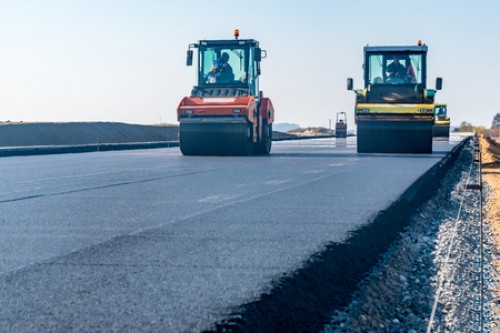 UZ-Min AsphaClin for Road Surfaces asphalt