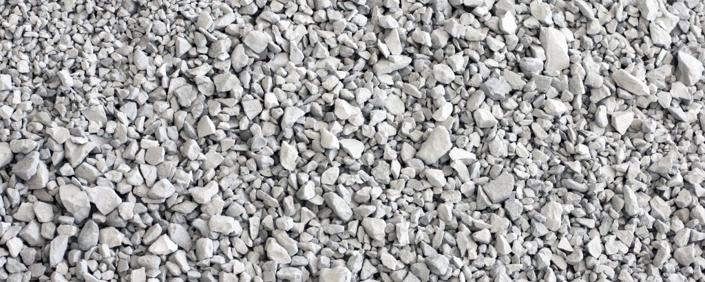 ゼオライトの岩と砂